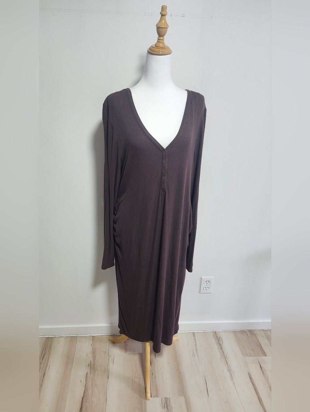 Paisley Sky Long Sleeve V-Neck Brown Dress